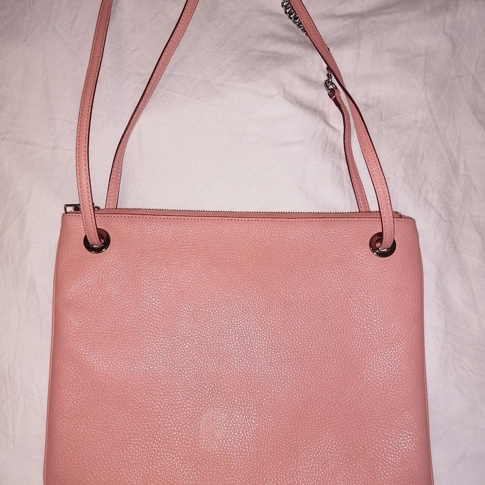 Coach - Picture 2 of 4